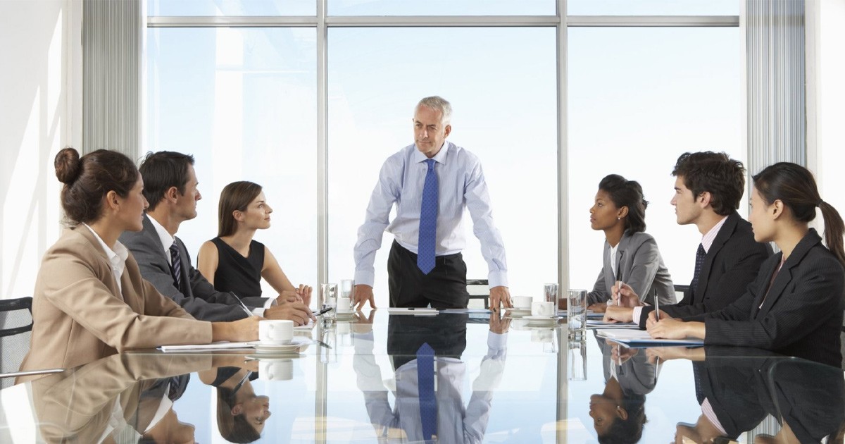 Alt: Hình ảnh minh họa tầm quan trọng của nghiên cứu thị trường